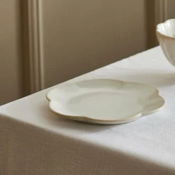 DAHLIA FLOWER Plato Blanco|CASA Hot