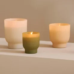 MONA Vela Perfumada Marrón|CASA